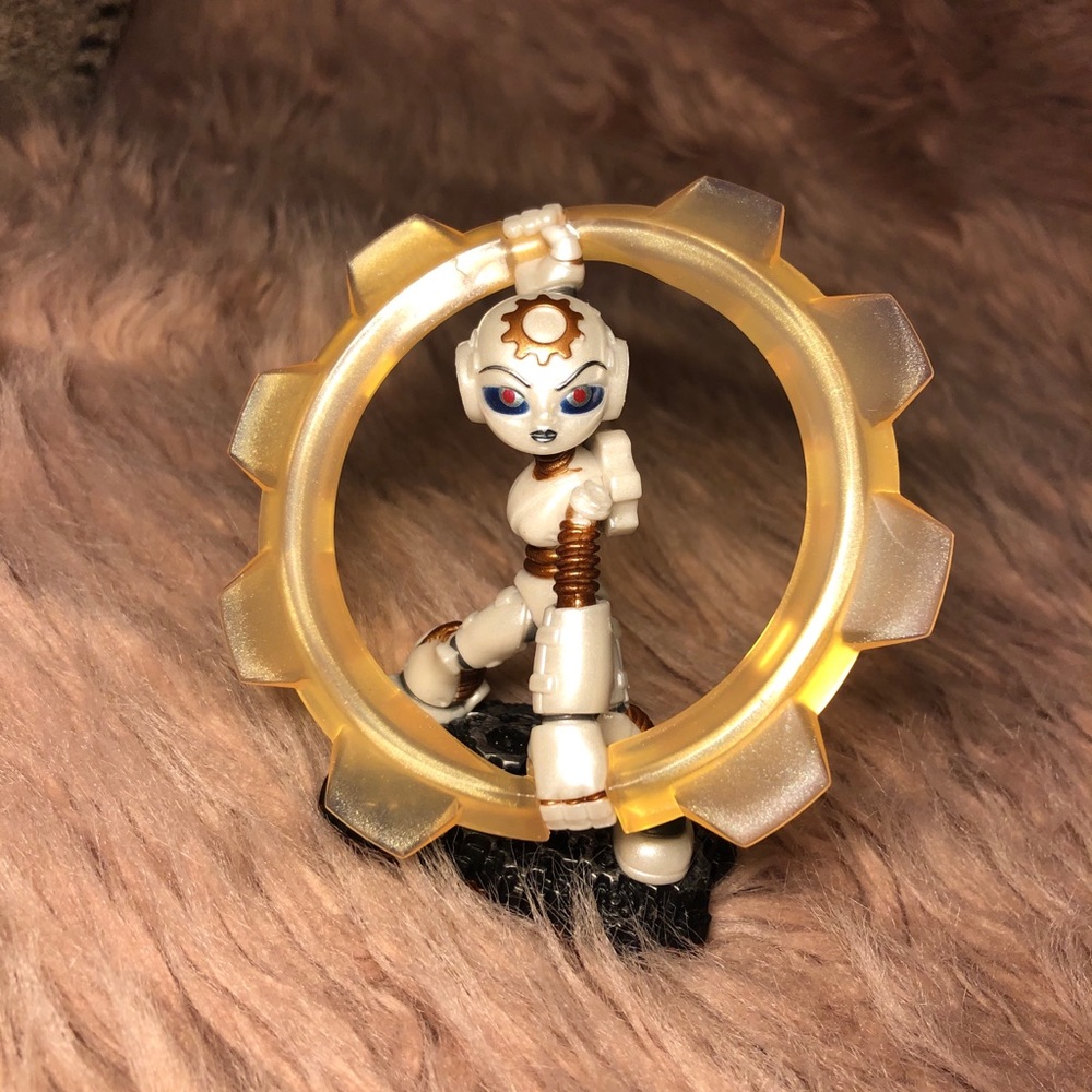 Master Gearshift Figure (Tech Element)